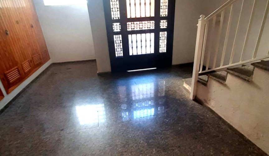 Resale - Apartment -
Torrevieja - Costa Blanca