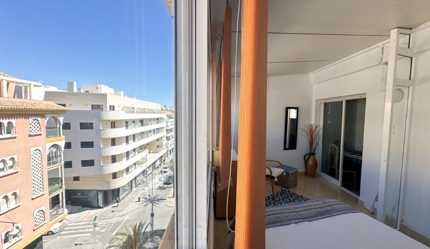 Resale - Apartment -
Torrevieja - Costa Blanca