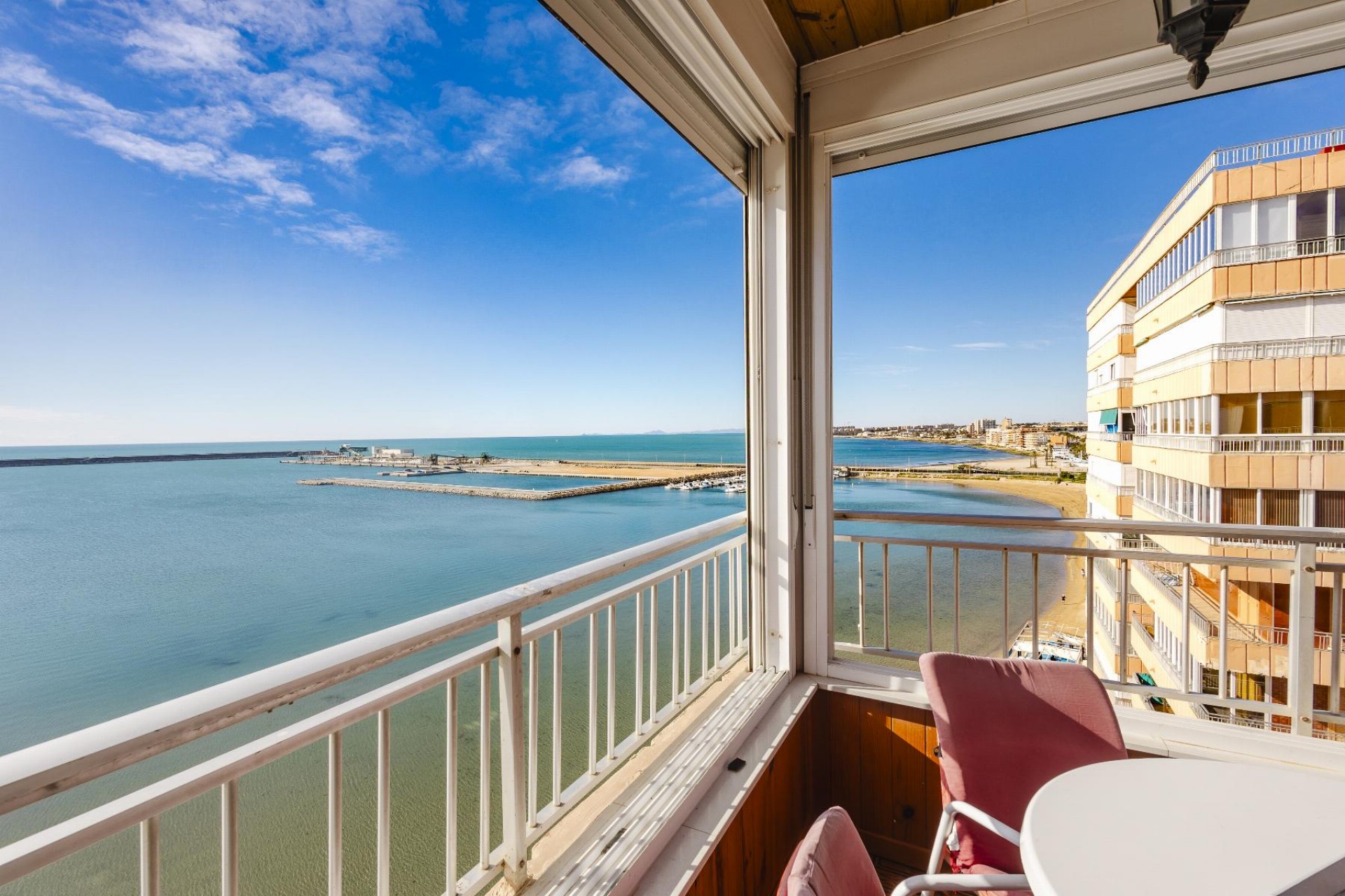 Resale - Apartment -
Torrevieja - Costa Blanca