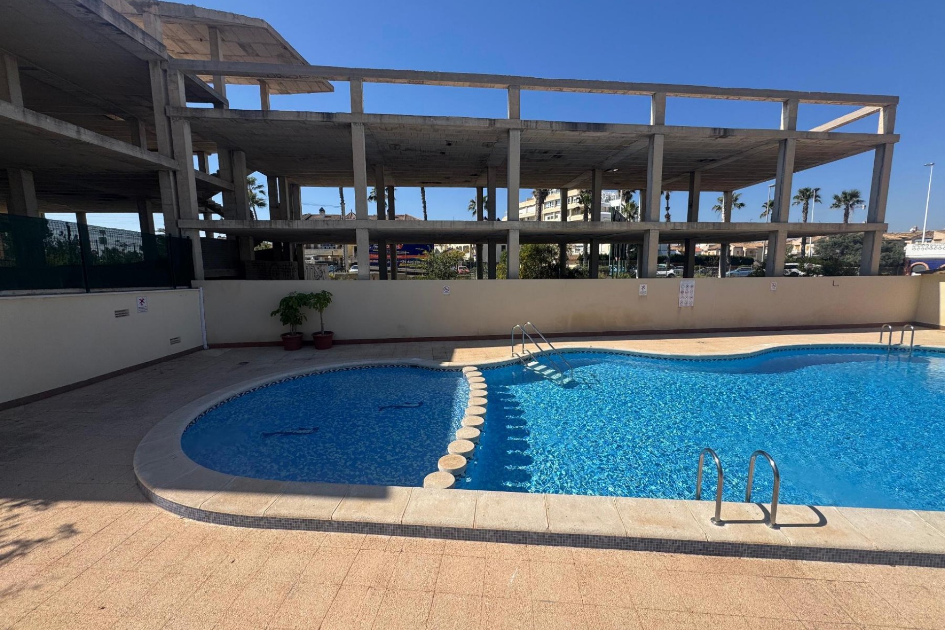 Resale - Apartment -
Torrevieja - Costa Blanca