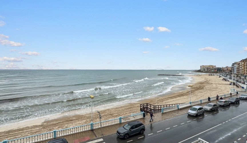 Resale - Apartment -
Torrevieja - Costa Blanca