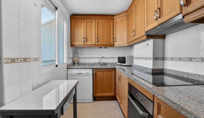 Resale - Apartment -
Torrevieja - Costa Blanca