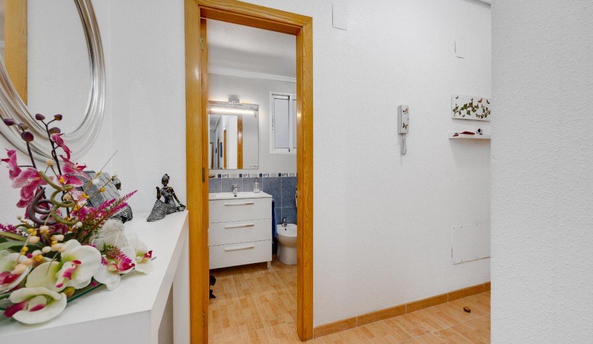 Resale - Apartment -
Torrevieja - Costa Blanca