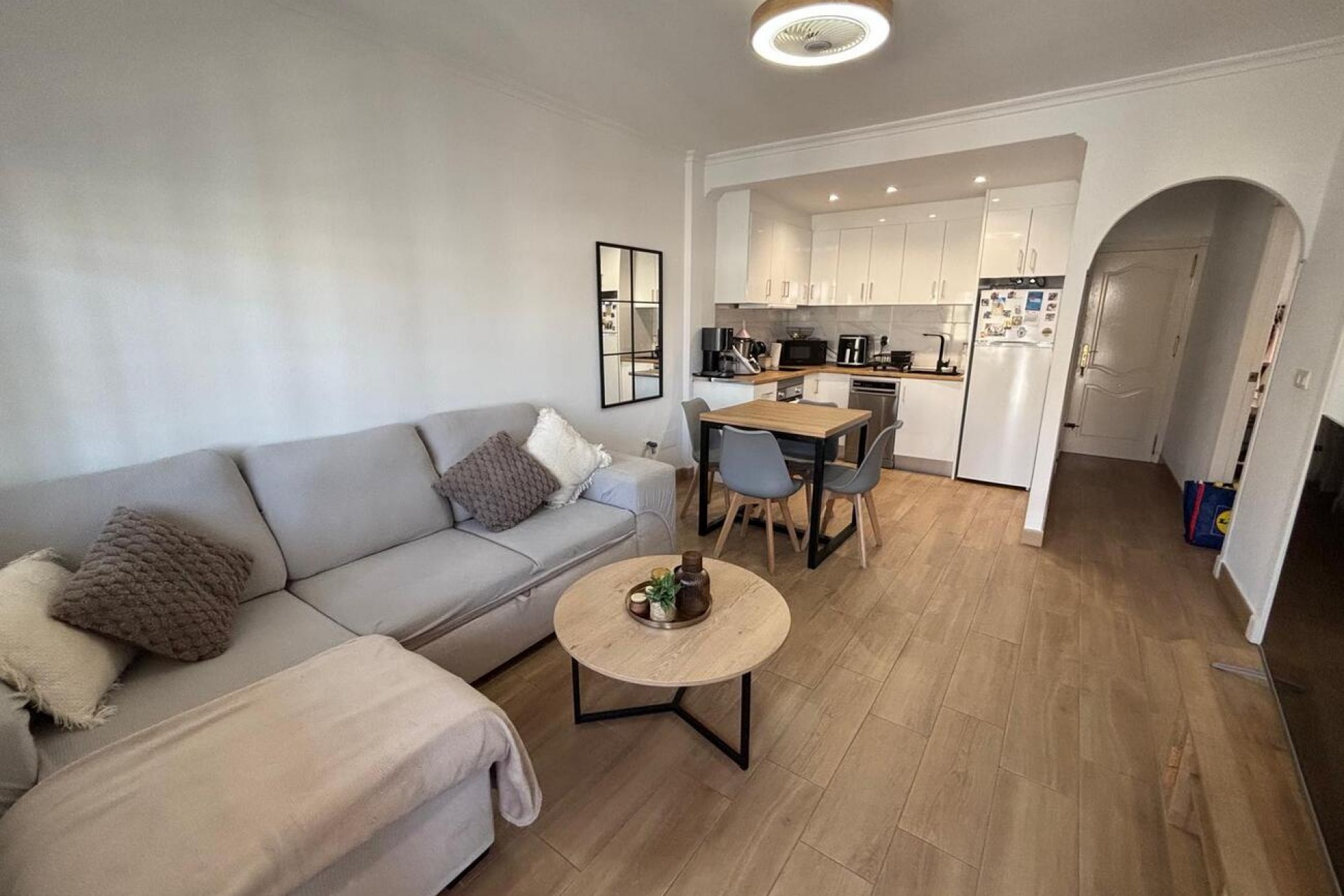 Resale - Apartment -
Torrevieja - Costa Blanca