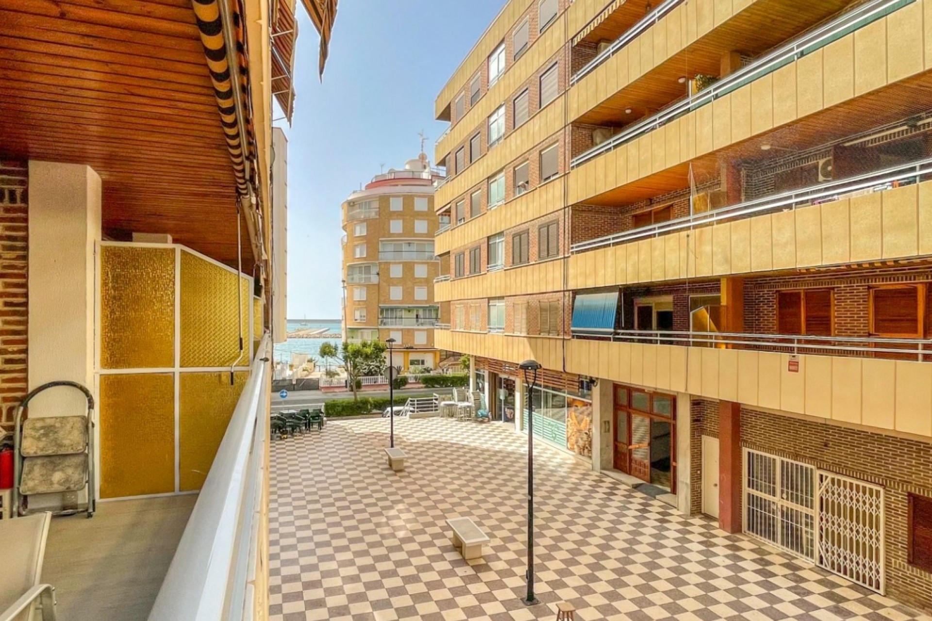 Resale - Apartment -
Torrevieja - Costa Blanca