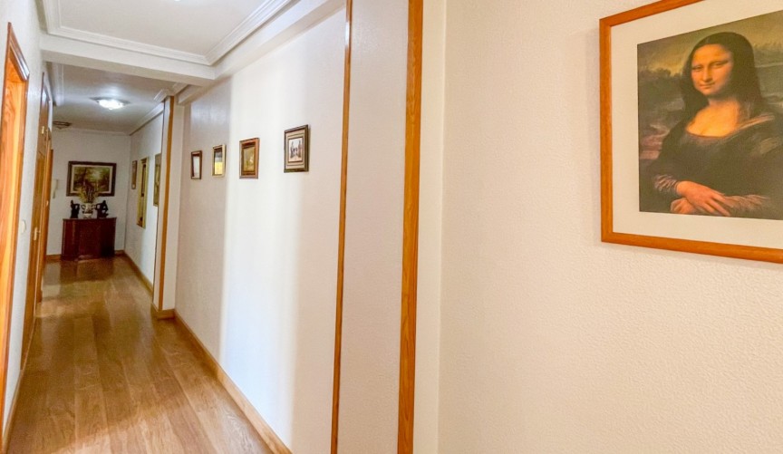 Resale - Apartment -
Torrevieja - Costa Blanca