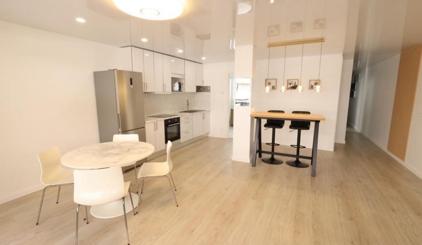 Resale - Apartment -
Torrevieja - Costa Blanca