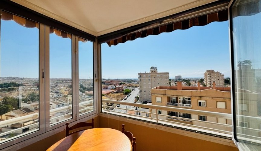 Resale - Apartment -
Torrevieja - Costa Blanca