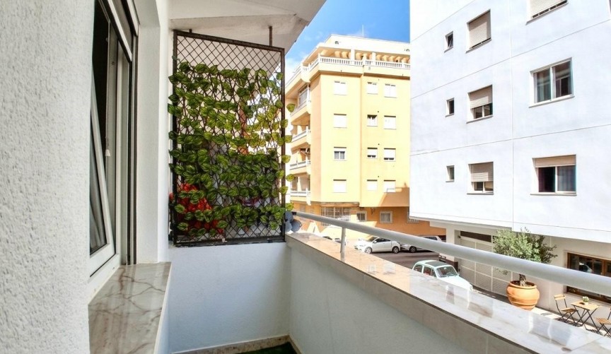 Resale - Apartment -
Torrevieja - Costa Blanca