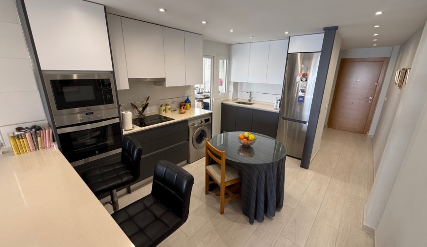 Resale - Apartment -
Torrevieja - Costa Blanca
