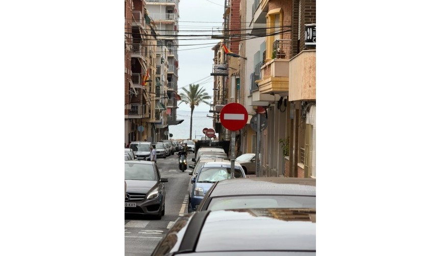 Resale - Apartment -
Torrevieja - Costa Blanca