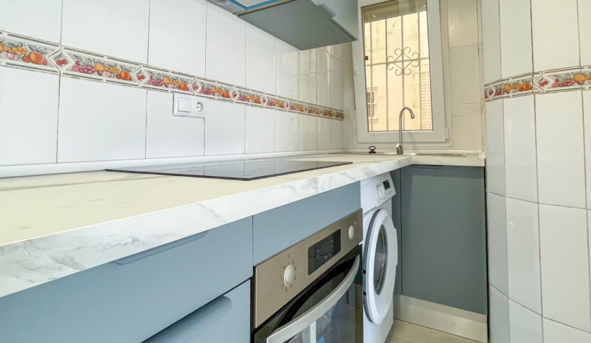 Resale - Apartment -
Torrevieja - Costa Blanca