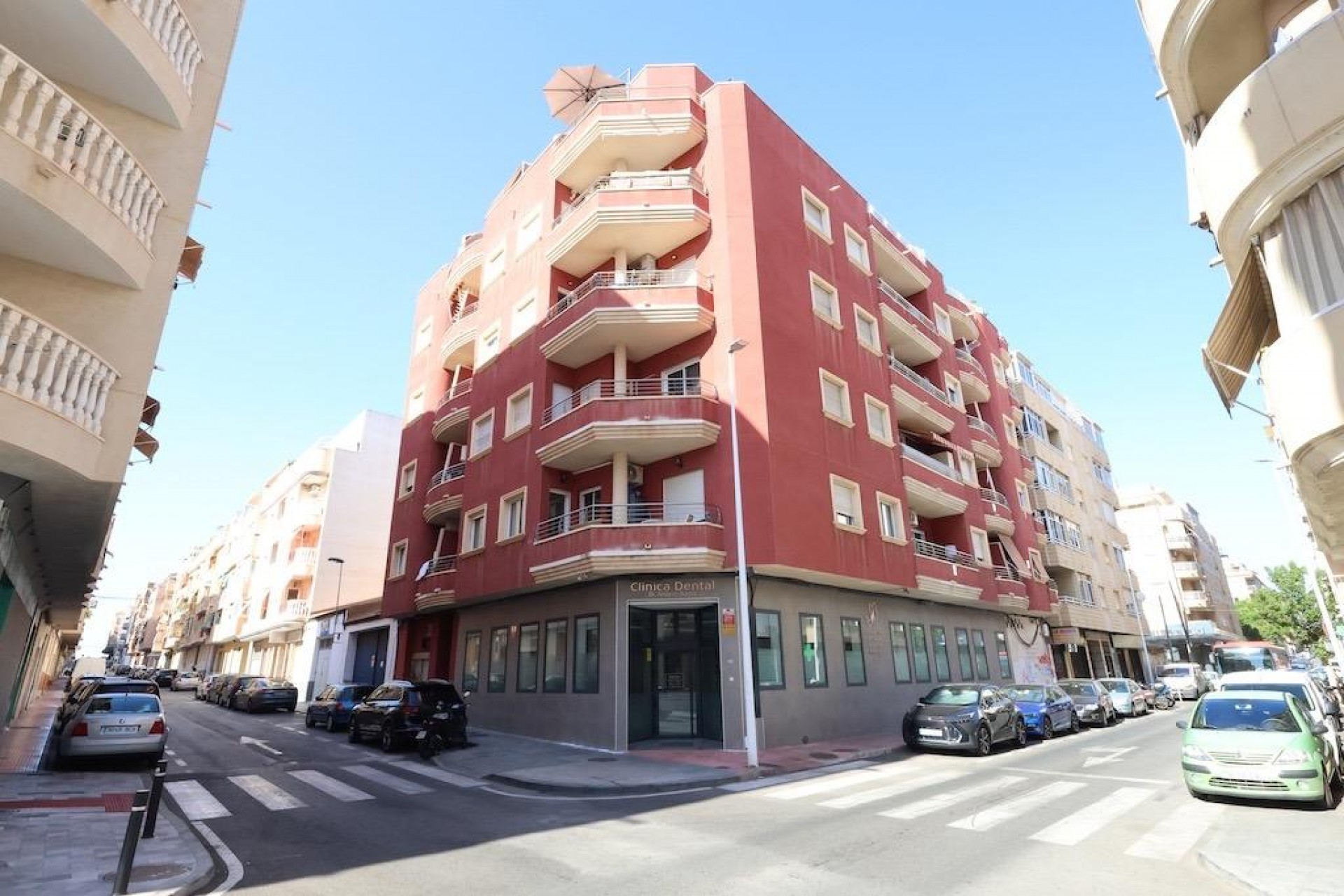 Resale - Apartment -
Torrevieja - Costa Blanca