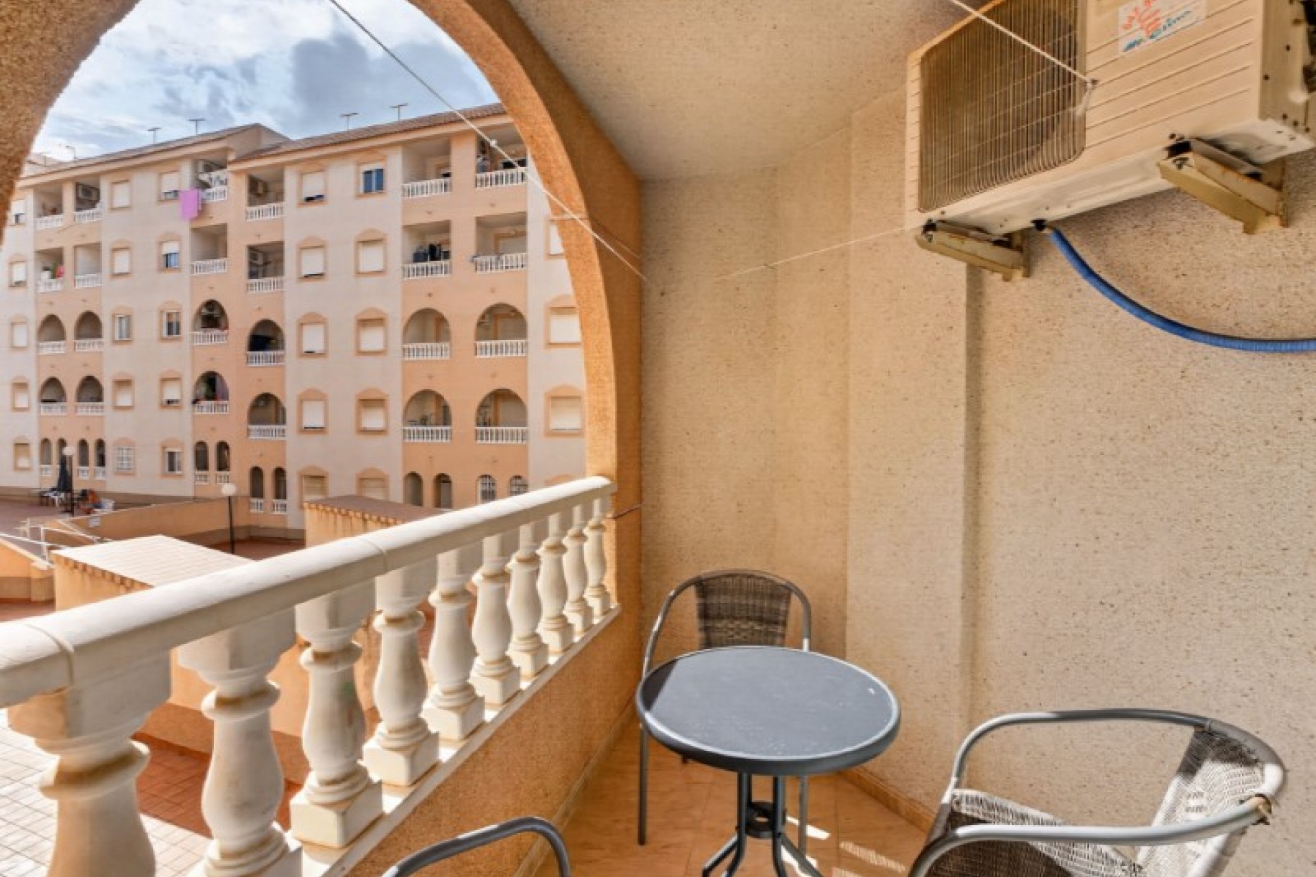 Resale - Apartment -
Torrevieja - Costa Blanca