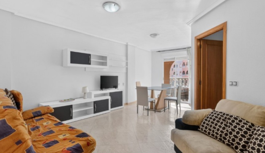 Resale - Apartment -
Torrevieja - Costa Blanca