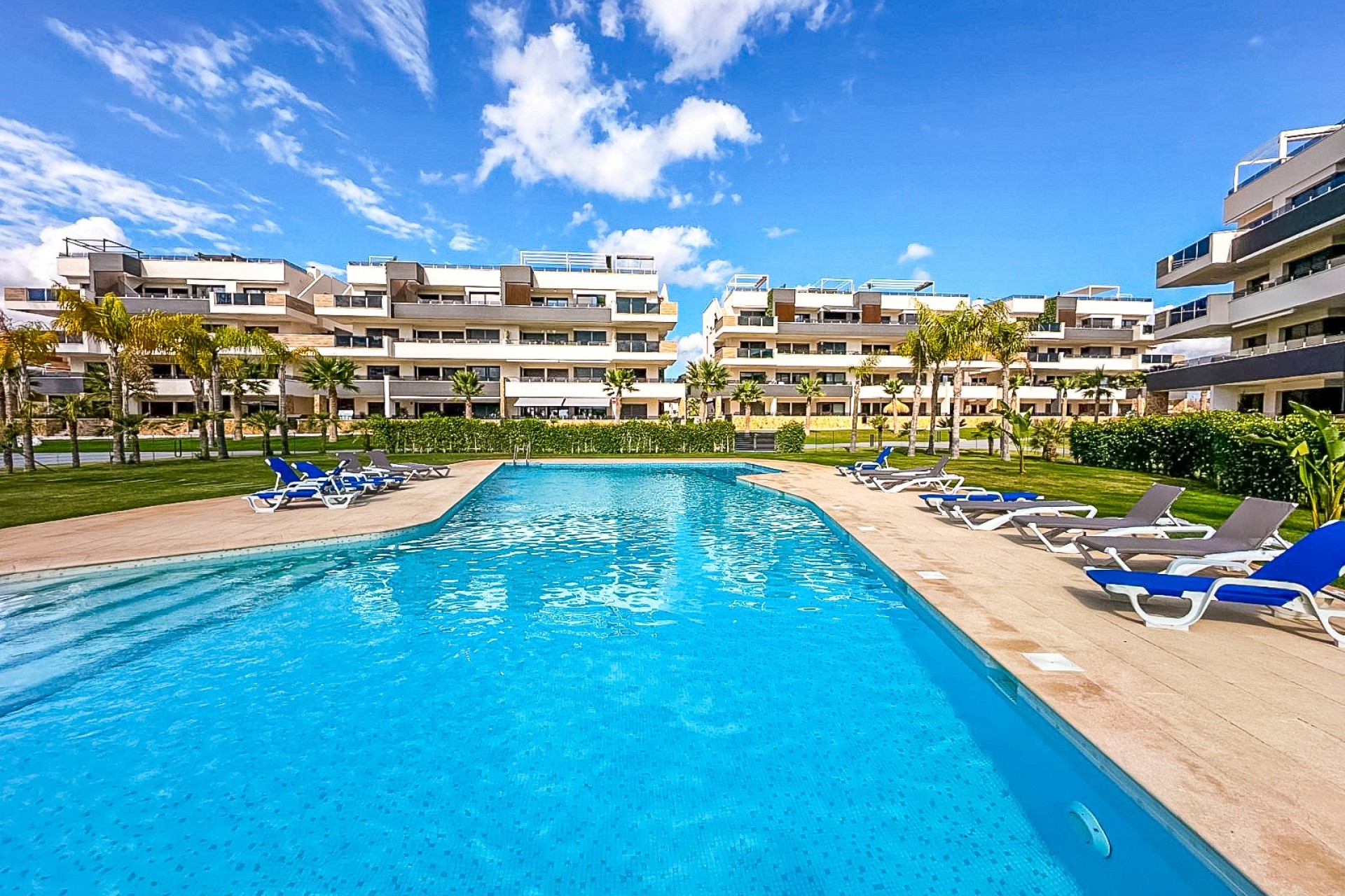 Resale - Apartment -
Torrevieja - Costa Blanca