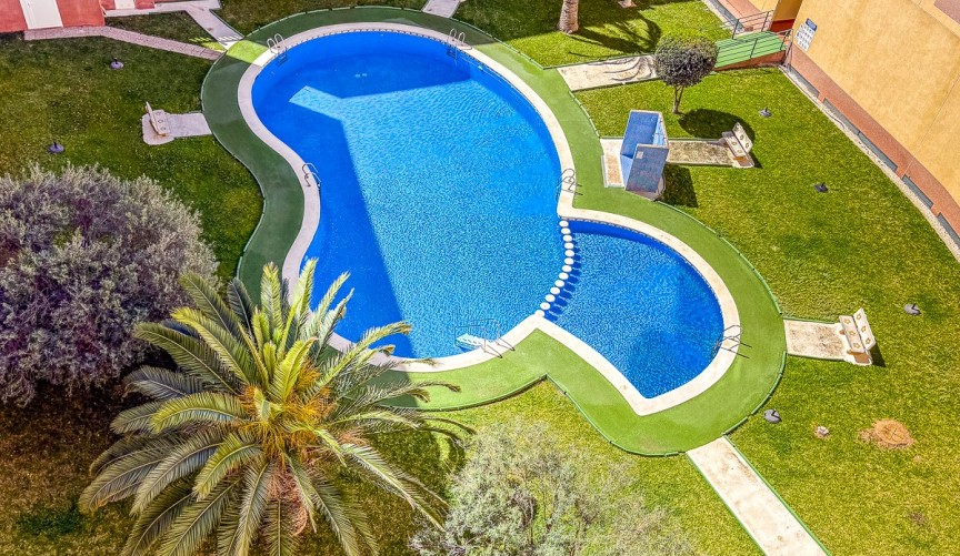 Resale - Apartment -
Torrevieja - Costa Blanca