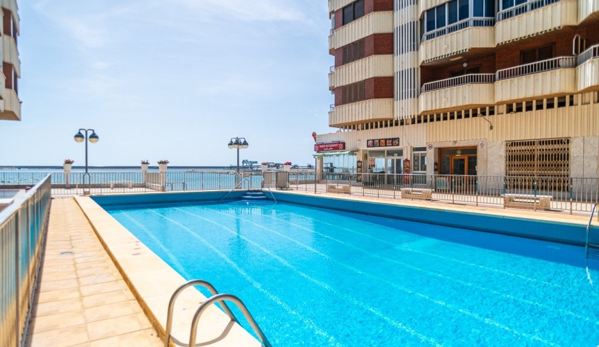 Resale - Apartment -
Torrevieja - Costa Blanca