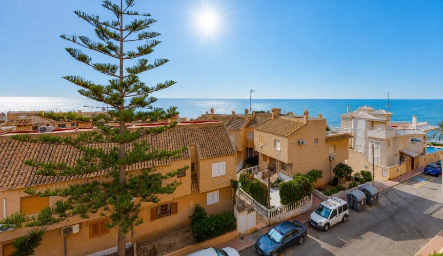 Resale - Apartment -
Torrevieja - Costa Blanca