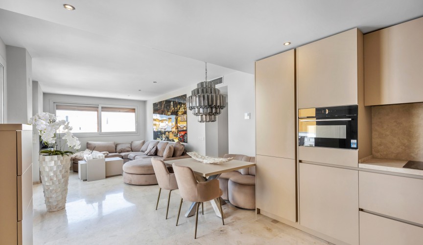 Resale - Apartment -
Torrevieja - Costa Blanca