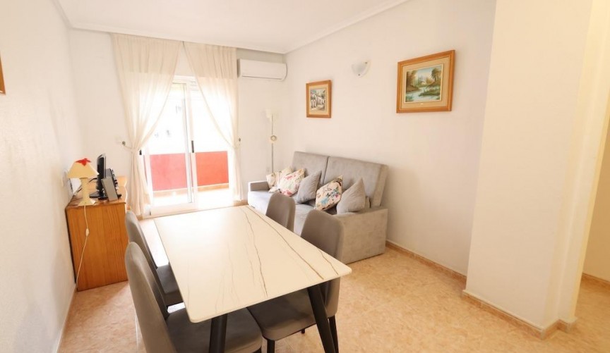 Resale - Apartment -
Torrevieja - Costa Blanca