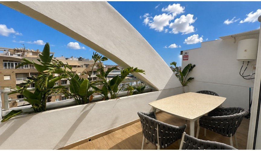 Resale - Apartment -
Torrevieja - Costa Blanca