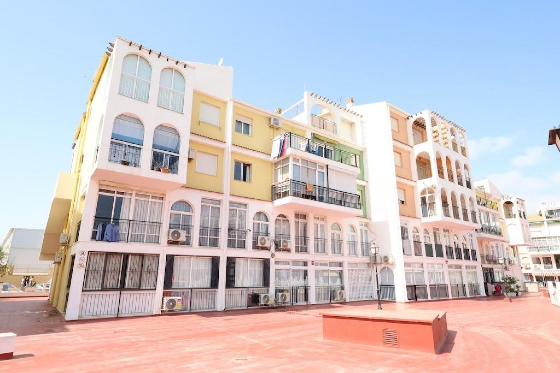 Resale - Apartment -
Torrevieja - Costa Blanca