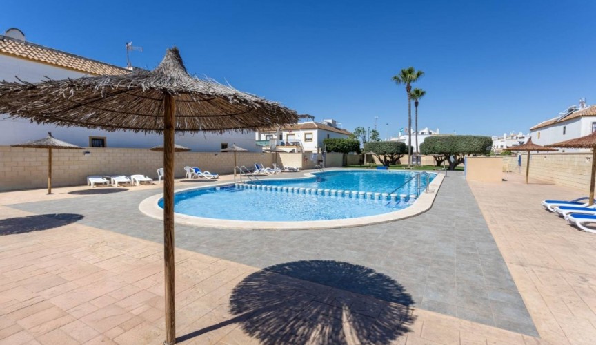 Resale - Apartment -
Torrevieja - Costa Blanca