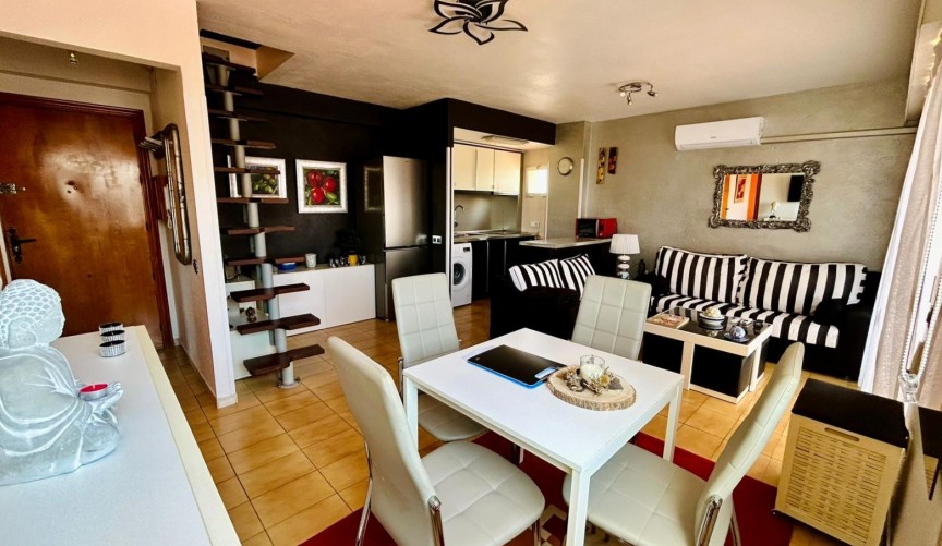 Resale - Apartment -
Torrevieja - Costa Blanca
