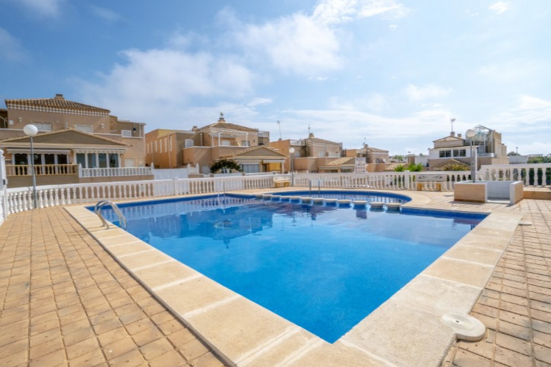 Resale - Apartment -
Torrevieja - Costa Blanca