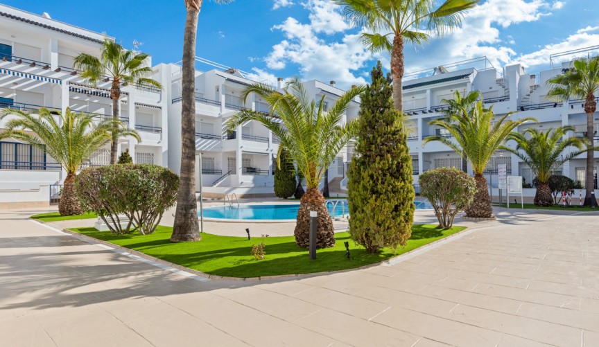 Resale - Apartment -
Torrevieja - Costa Blanca