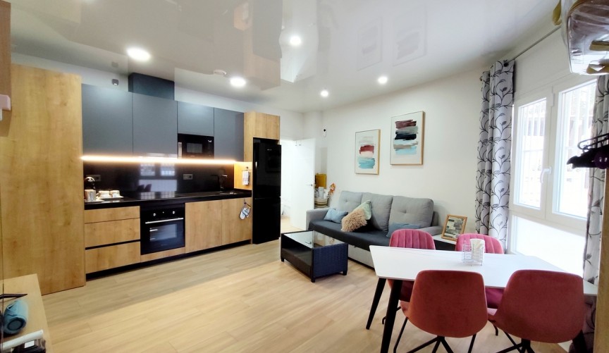Resale - Apartment -
Torrevieja - Costa Blanca