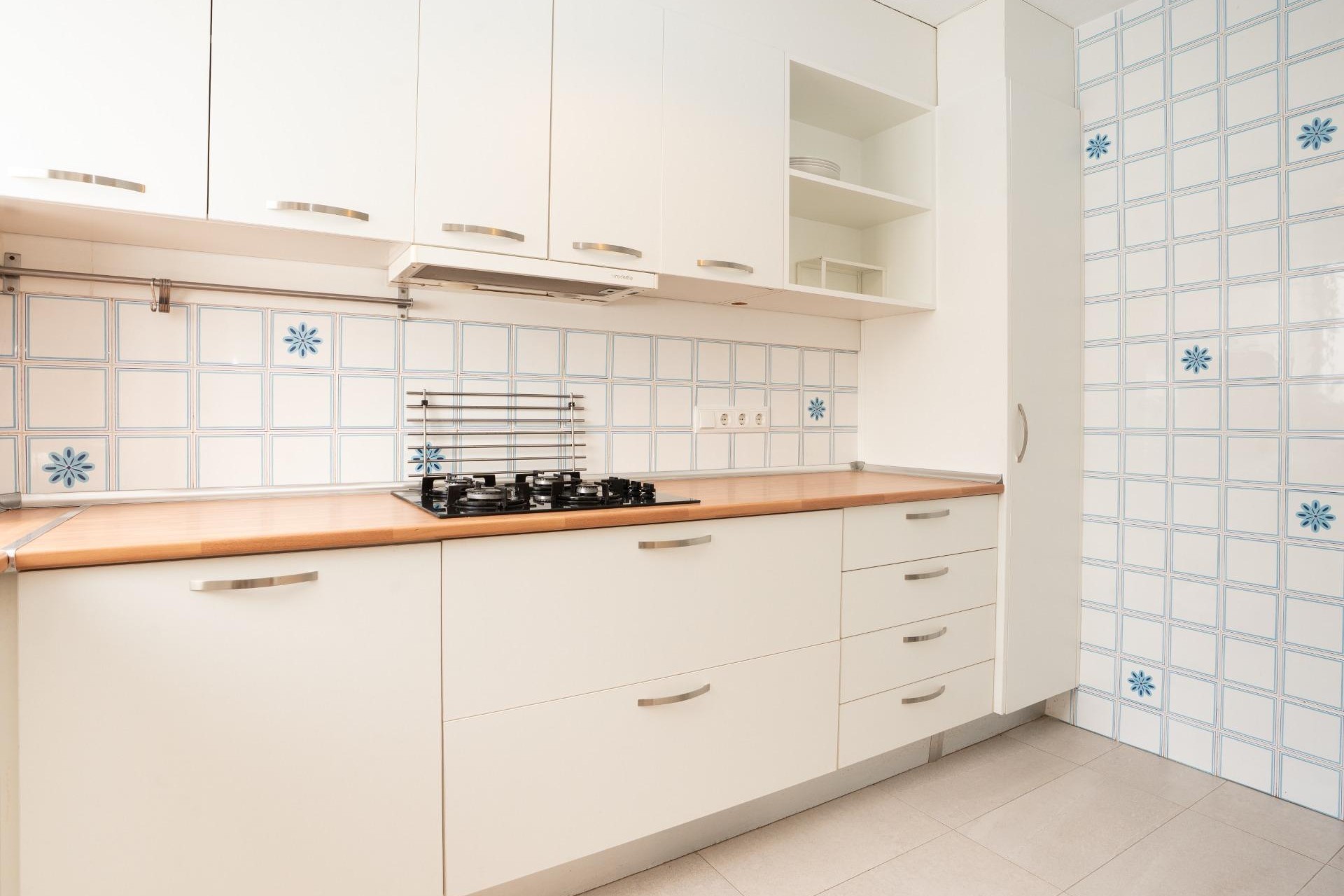 Resale - Apartment -
Torrevieja - El Acequión - Los Náufragos