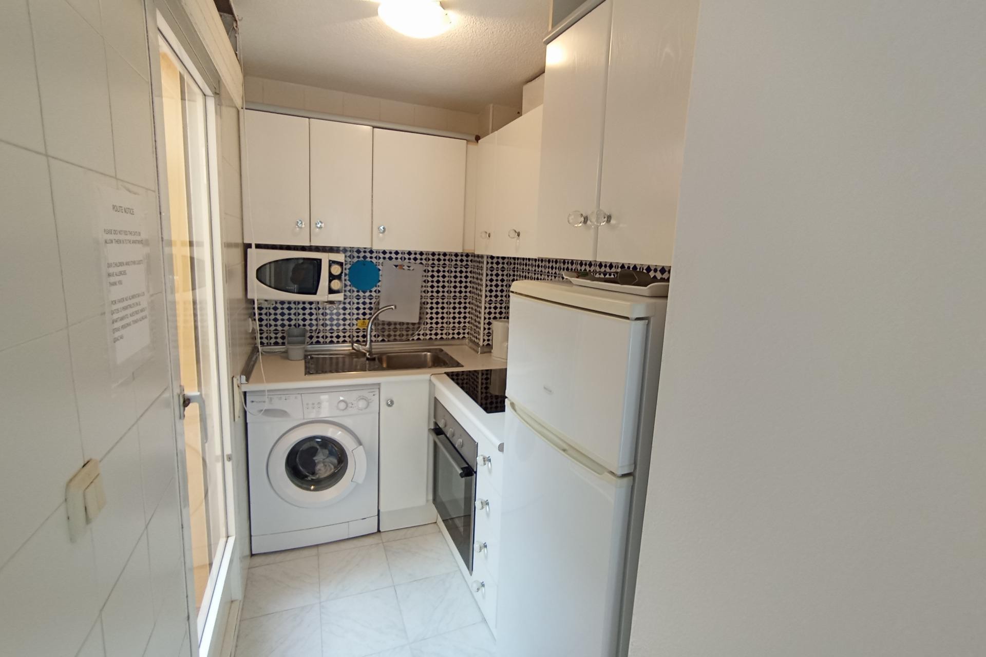 Resale - Apartment -
Torrevieja - El Limonar