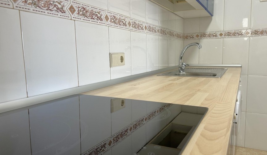 Resale - Apartment -
Torrevieja - El Molino