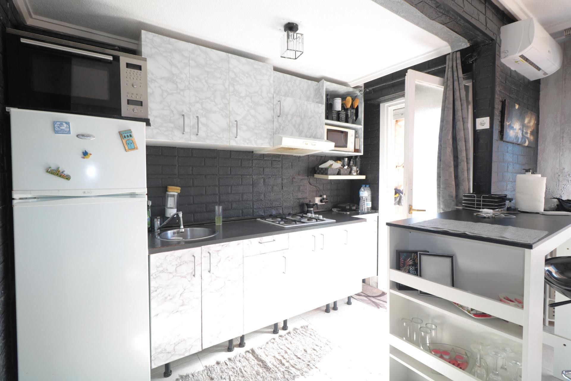 Resale - Apartment -
Torrevieja - El Molino