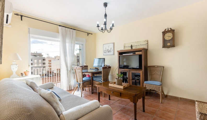 Resale - Apartment -
Torrevieja - Estacion De Autobuses