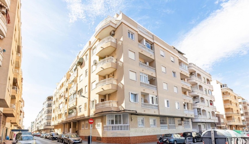 Resale - Apartment -
Torrevieja - Estacion De Autobuses