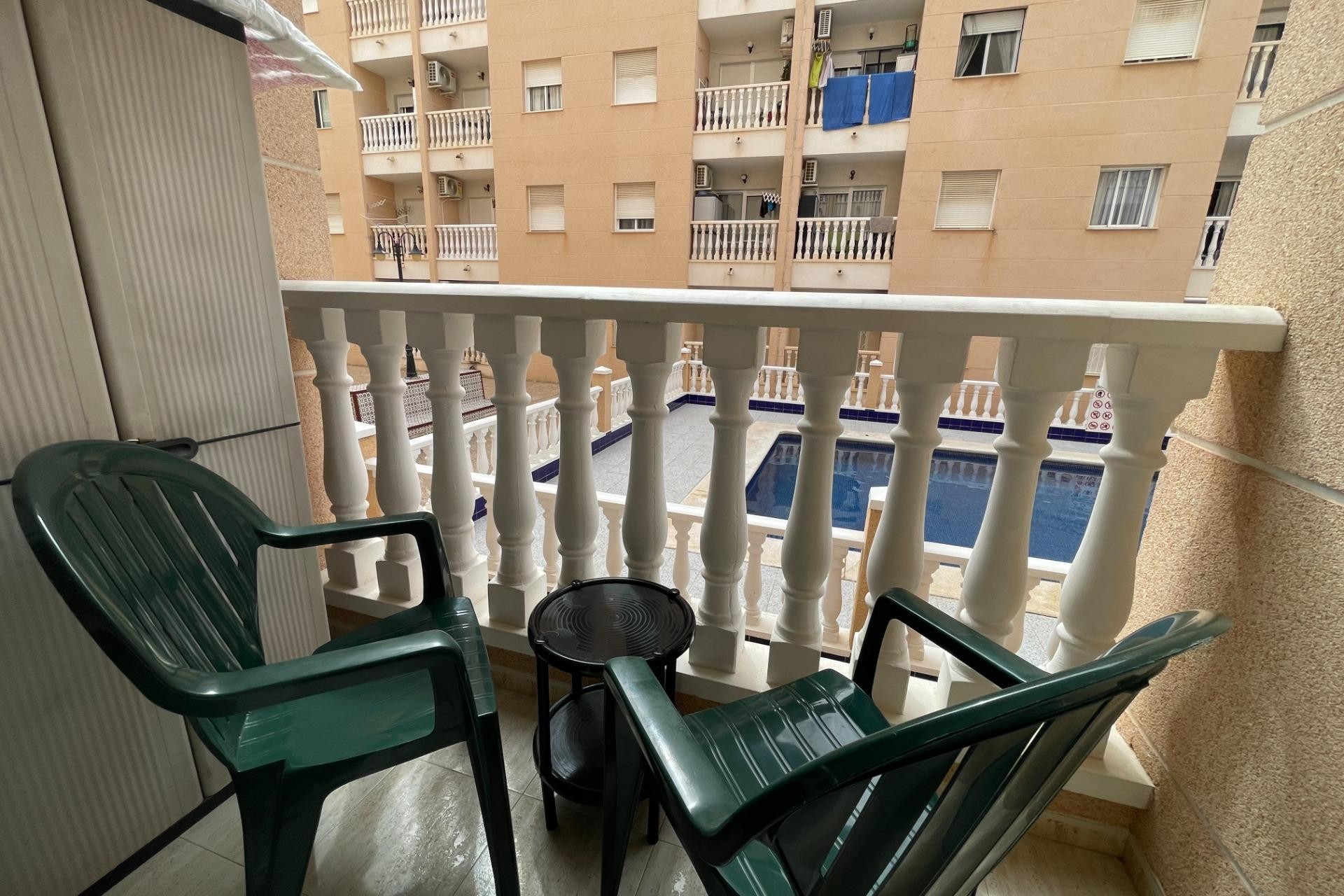 Resale - Apartment -
Torrevieja - Estacion De Autobuses