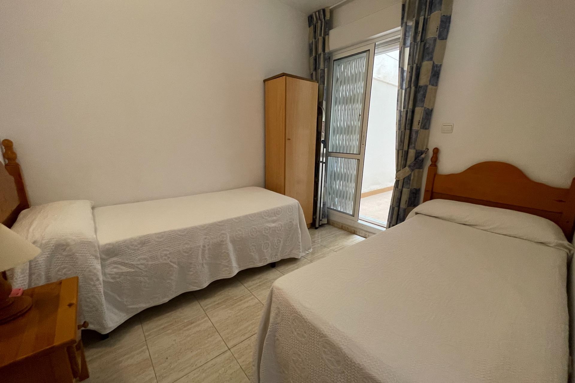 Resale - Apartment -
Torrevieja - Estacion De Autobuses