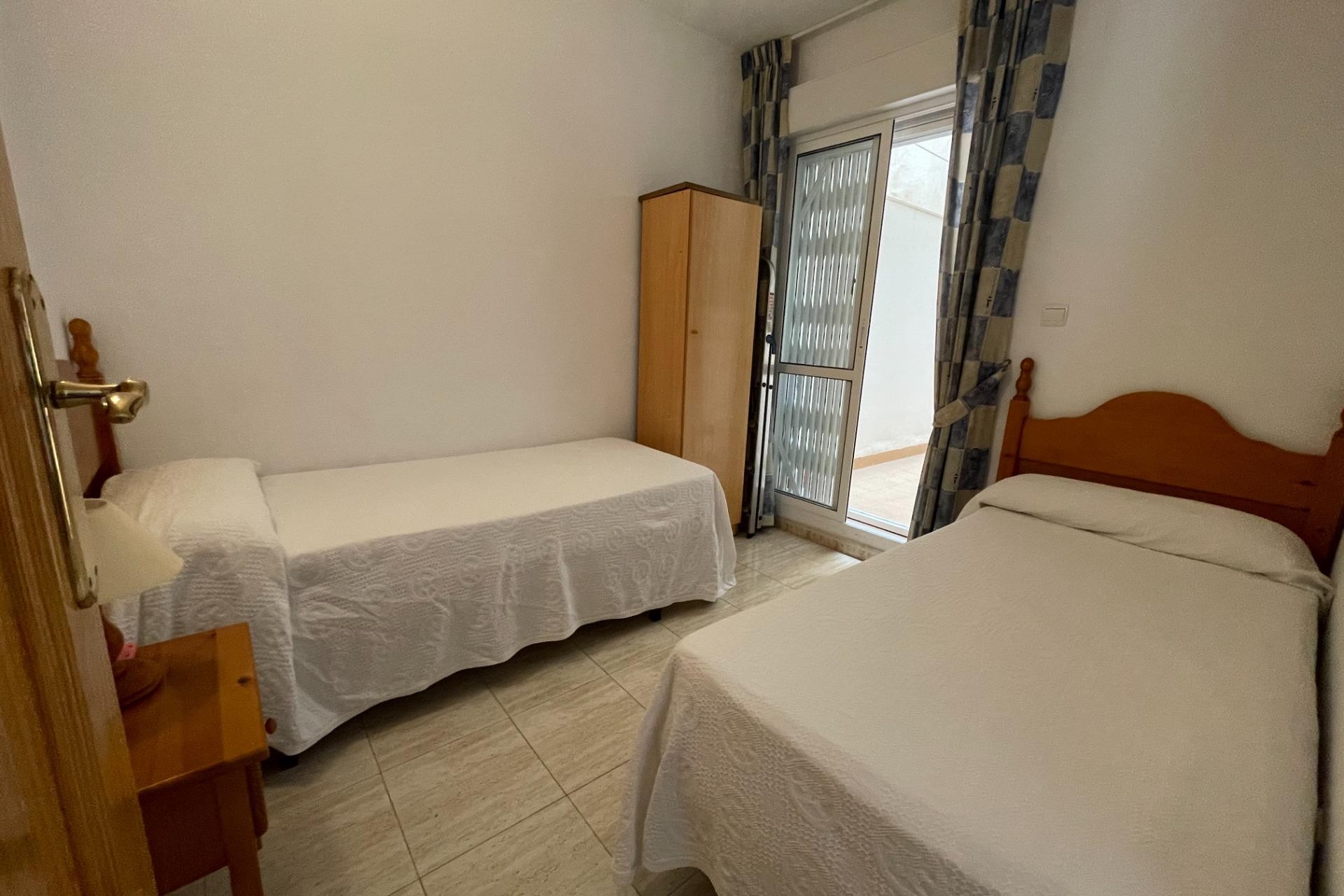 Resale - Apartment -
Torrevieja - Estacion De Autobuses