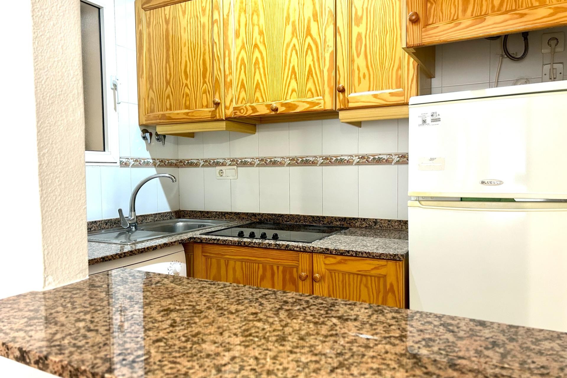 Resale - Apartment -
Torrevieja - Estacion De Autobuses