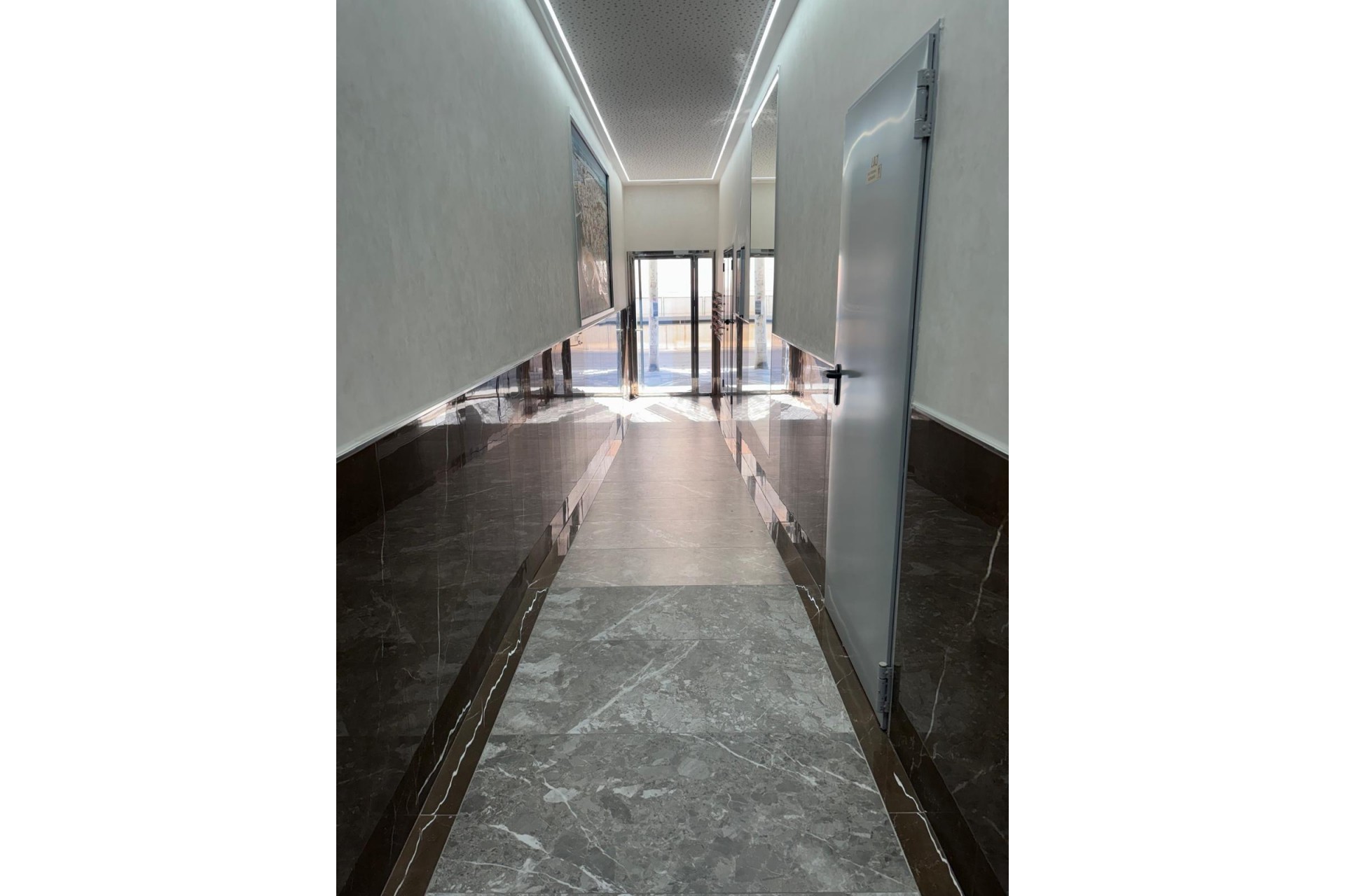 Resale - Apartment -
Torrevieja - Estacion De Autobuses