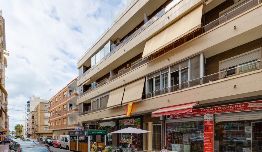 Resale - Apartment -
Torrevieja - Estacion De Autobuses