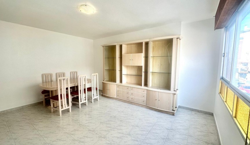 Resale - Apartment -
Torrevieja - Estacion De Autobuses