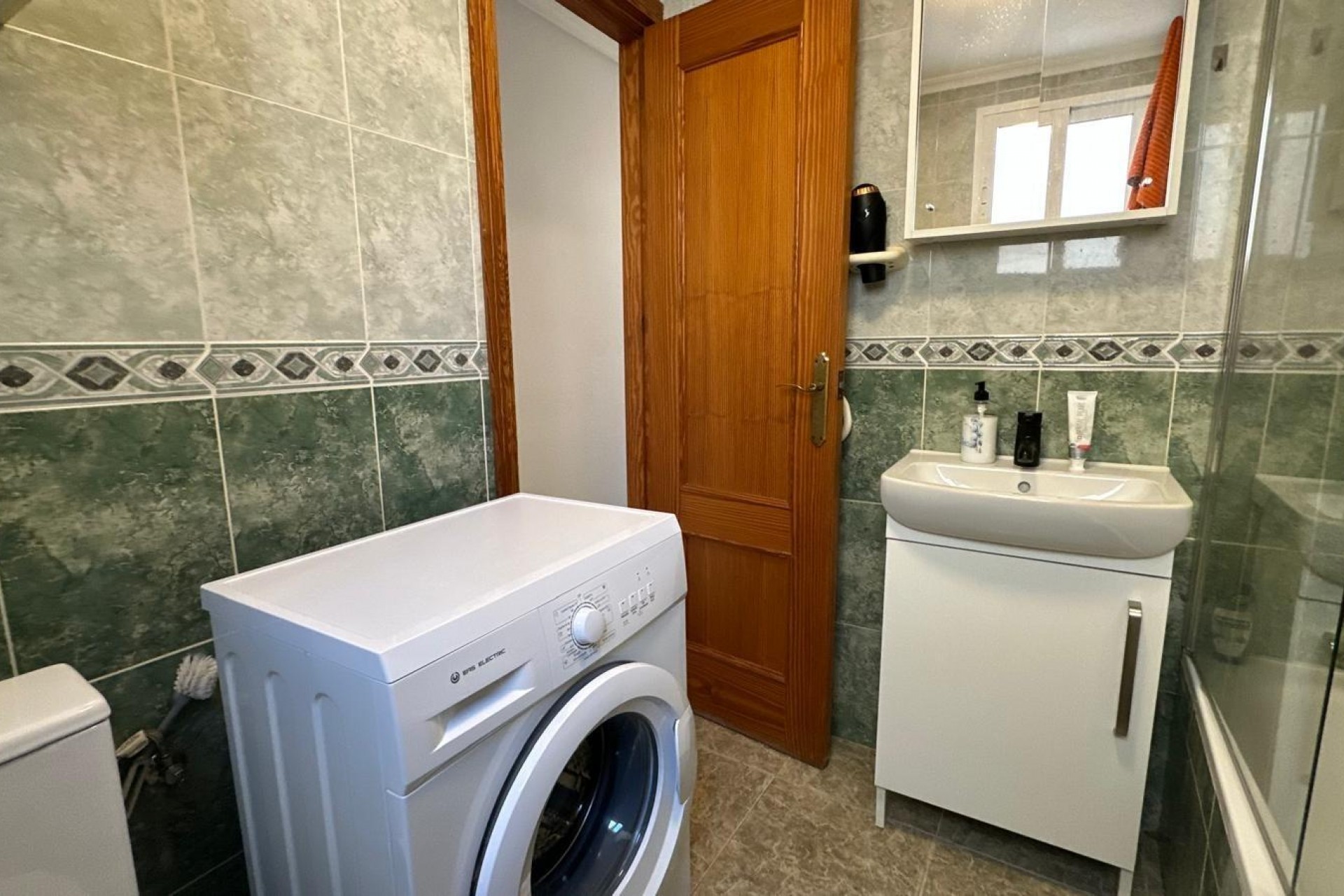 Resale - Apartment -
Torrevieja - Estacion De Autobuses