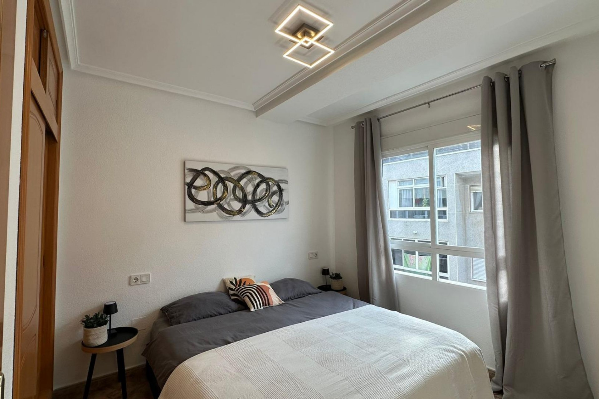 Resale - Apartment -
Torrevieja - Estacion De Autobuses