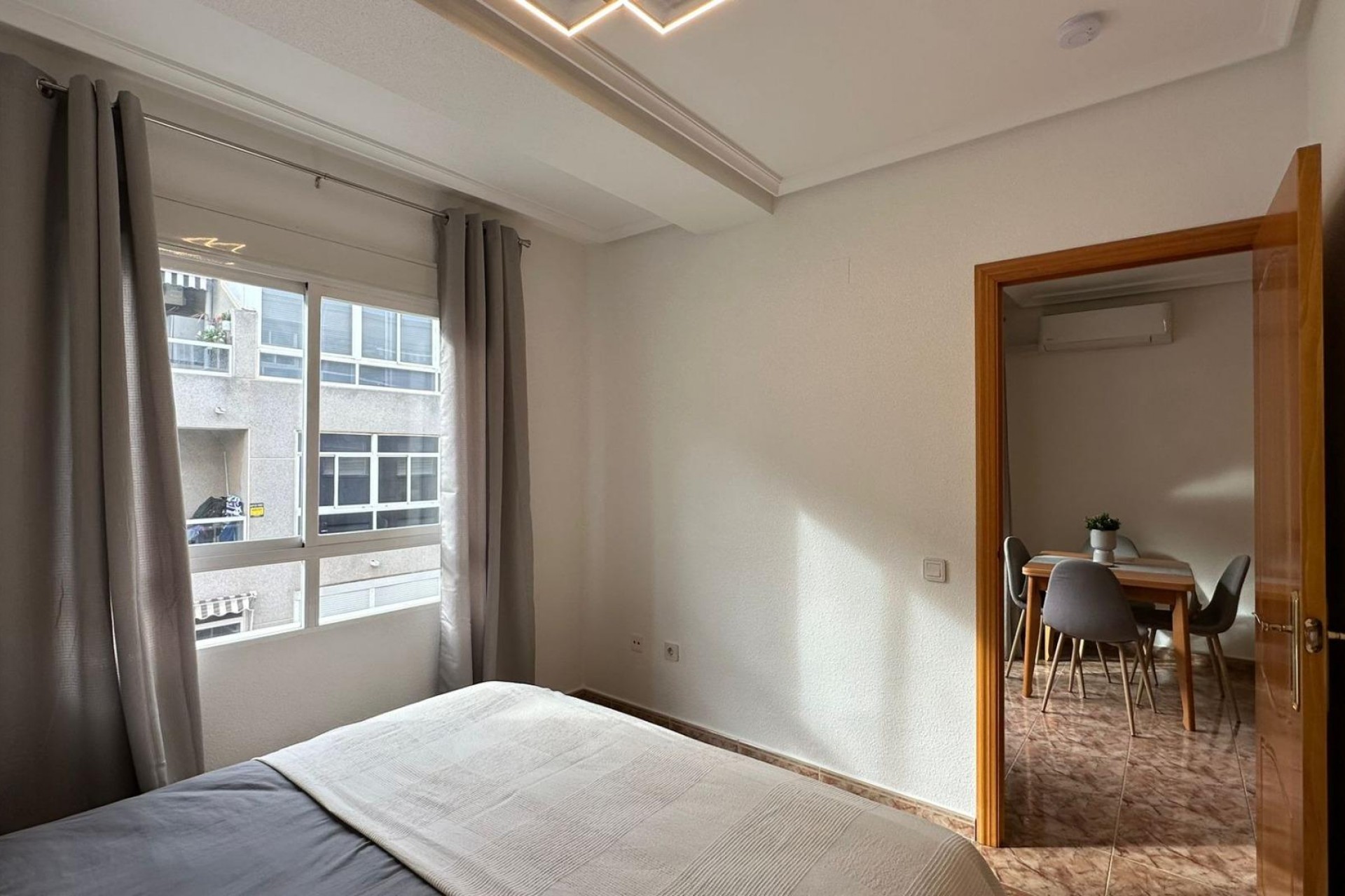 Resale - Apartment -
Torrevieja - Estacion De Autobuses