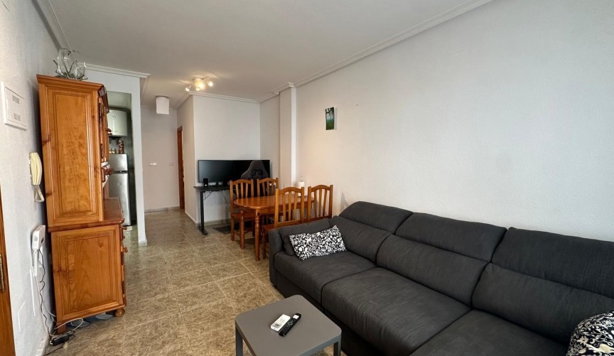 Resale - Apartment -
Torrevieja - Estacion De Autobuses