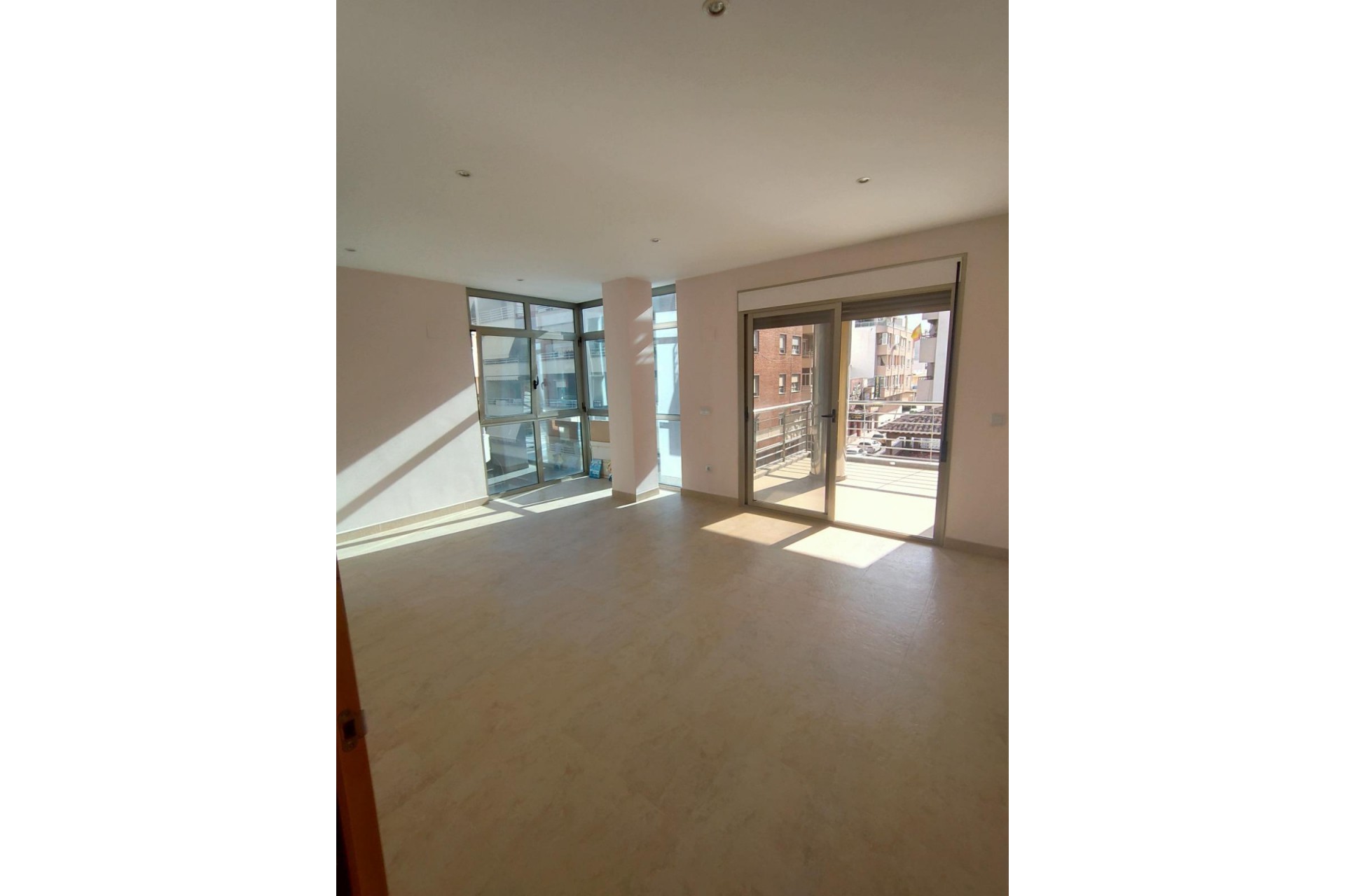 Resale - Apartment -
Torrevieja - Estacion De Autobuses